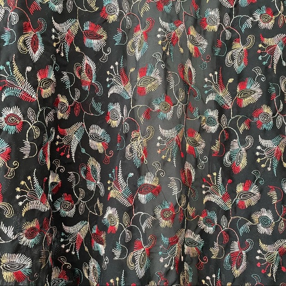 Fringed Floral-Embroidered Kimono - Picture 9 of 10